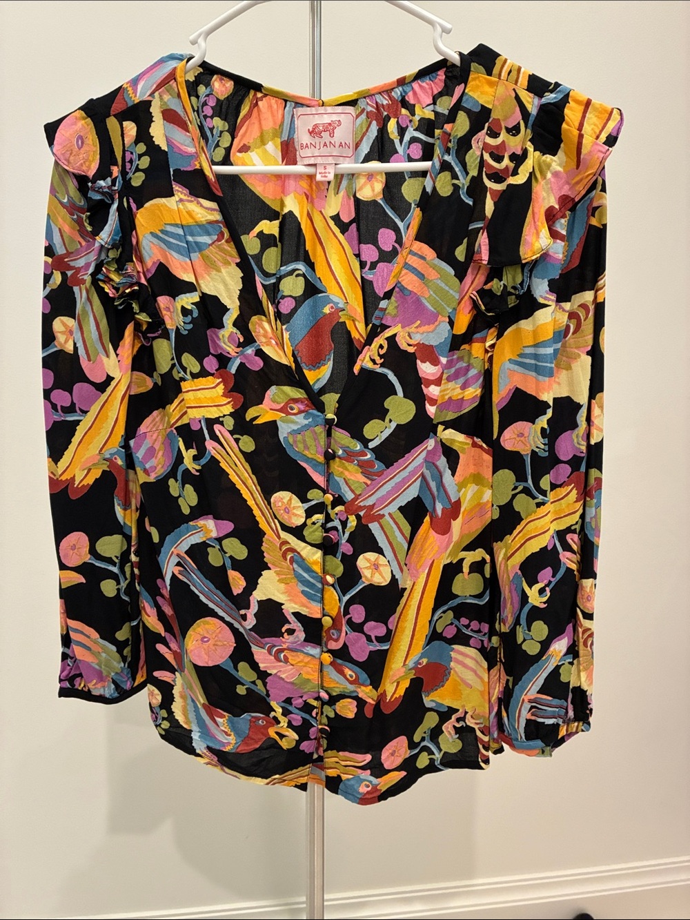 Banjanan Black Multicolor Abstract Print V-Neck Blouse